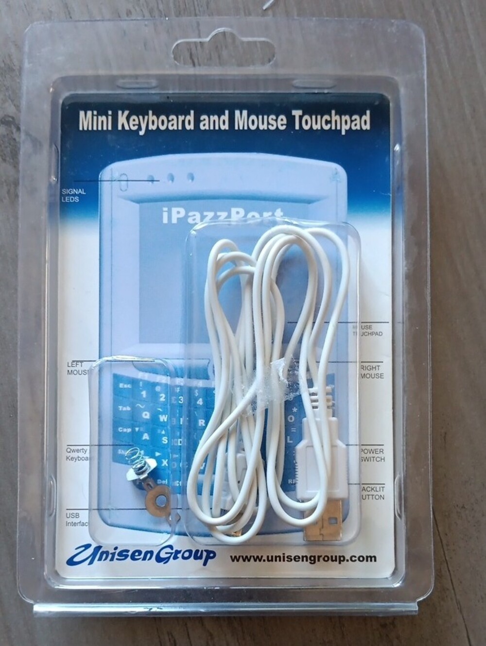 Mini Handheld Keyboard And Mouse Touchpad - Picture 2 of 2